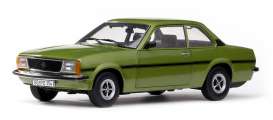 Opel  - 1975 lime green metallic - 1:18 - SunStar - 5385 - sun5385 | Toms Modelautos