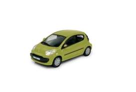 Citroen  - C1 2014 apple green - 1:43 - Cararama - 32750gn - cara32750gn | Toms Modelautos