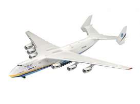Antonov  - An-225 Mrija  - 1:144 - Revell - Germany - 04958 - revell04958 | Toms Modelautos