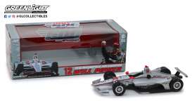 Chevrolet - 2018 silver/red - 1:18 - GreenLight - 11046 - gl11046 | Tom's Modelauto's Chevrolet - 2018 silver/red - 1:18 - GreenLight - 11046 - gl11046 | Tom's Modelauto's