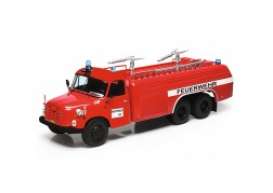 Tatra  - red - 1:43 - Schuco - 3752 - schuco3752 | Toms Modelautos