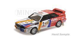 Audi  - Quattro A2 1984 red/white - 1:18 - Minichamps - 155841102 - mc155841102 | Toms Modelautos