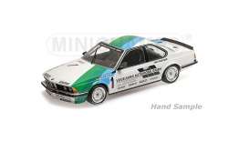 BMW - 635 CSI 1984 white/green/blue - 1:18 - Minichamps - mc155842511 | Tom's Modelauto's BMW - 635 CSI 1984 white/green/blue - 1:18 - Minichamps - mc155842511 | Tom's Modelauto's