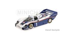 Porsche  - 956K 1982 white/blue - 1:18 - Minichamps - 155826601 - mc155826601 | Toms Modelautos