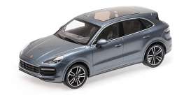 Porsche  - Cayenne 2017 blue - 1:18 - Minichamps - 155066071 - mc155066071 | Toms Modelautos