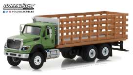 International - WorkStar Platform Truck 2018 green/wood - 1:64 - GreenLight - gl45040B | Tom's Modelauto's International - WorkStar Platform Truck 2018 green/wood - 1:64 - GreenLight - gl45040B | Tom's Modelauto's