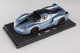 Ferrari  - 2006 2-tone silver-blue w/black str - 1:18 - Hotwheels Elite - mvN2065 - hwmvN2065 | Toms Modelautos
