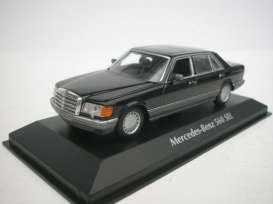 Mercedes Benz  - 560 SEL 1990 black - 1:43 - Maxichamps - 940039300 - mc940039300 | Toms Modelautos