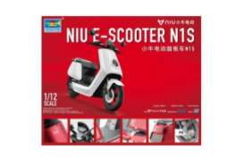 Niu  - E-Scooter  - 1:12 - Trumpeter - tr07305 | Toms Modelautos