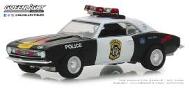 Chevrolet  - Camaro 1969 white/black - 1:64 - GreenLight - 42870A - gl42870A | Toms Modelautos