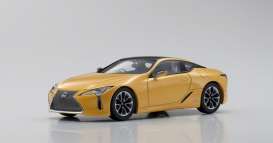 Lexus  - LC500 2018 yellow - 1:43 - Kyosho - 03675Y - kyo3675Y | Toms Modelautos