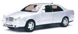 Mercedes Benz  - E320 2001 silver - 1:18 - SunStar - 1170 - sun1170 | Toms Modelautos