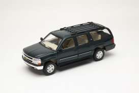 Chevrolet  - 2001 dark green - 1:24 - Welly - 22090gn - welly22090gn | Toms Modelautos