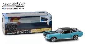 Ford  - Mustang 1967 turquoise - 1:18 - GreenLight - 13535 - gl13535 | Toms Modelautos