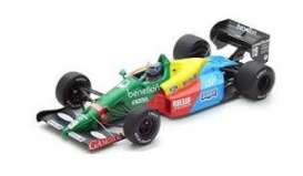 Benetton  - B188 1988 green/blue/yellow - 1:18 - Spark - 18S221 - spa18S221 | Toms Modelautos