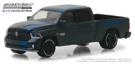 Ram - 1500 Sport 2017 black/blue - 1:64 - GreenLight - 30013 - gl30013 | Tom's Modelauto's Ram - 1500 Sport 2017 black/blue - 1:64 - GreenLight - 30013 - gl30013 | Tom's Modelauto's