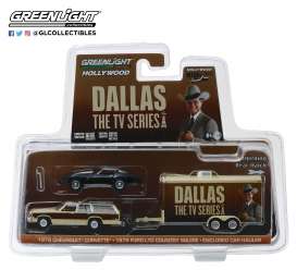 Ford - LTD Country Squire 1979 brown/creme - 1:64 - GreenLight - 31070C - gl31070C | Tom's Modelauto's Ford - LTD Country Squire 1979 brown/creme - 1:64 - GreenLight - 31070C - gl31070C | Tom's Modelauto's