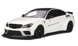Mercedes Benz - C63 2013 white/black - 1:18 - Kyosho - J023 - kyoJ023 | Tom's Modelauto's Mercedes Benz - C63 2013 white/black - 1:18 - Kyosho - J023 - kyoJ023 | Tom's Modelauto's