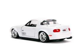 Mazda  - Miata 1990 glossy white - 1:32 - Jada Toys - 30950 - jada30950w | Toms Modelautos