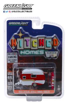 Catolac DeVille Travel Trailer  - 1959 white/red - 1:64 - GreenLight - 34060A - gl34060A | Toms Modelautos