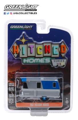 Holiday House  - 1961 blue - 1:64 - GreenLight - 34060C - gl34060C | Toms Modelautos