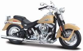 Harley Davidson  - 2005 creme - 1:18 - Maisto - 18860 - mai18860 | Toms Modelautos
