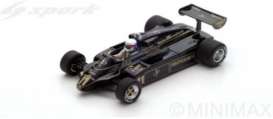 Lotus  - 91 1982 black/gold - 1:43 - Spark - S5352 - spaS5352 | Toms Modelautos