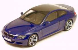 BMW  - 2005 blue - 1:18 - Kyosho - bmw430413351 | Toms Modelautos