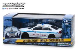 Chevrolet  - Impala 2010 white/blue - 1:43 - GreenLight - 86166 - gl86166 | Toms Modelautos