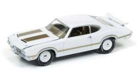 Oldsmobile  - Cutlass 1970 white - 1:64 - Johnny Lightning - MC003 - JLMC003D4 | Toms Modelautos