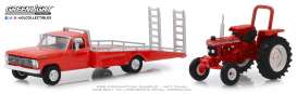 Ford - 1969 red - 1:64 - GreenLight - 33160A - gl33160A | Tom's Modelauto's Ford - 1969 red - 1:64 - GreenLight - 33160A - gl33160A | Tom's Modelauto's