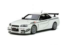Nissan - Skyline GT-R 2011 pearl white - 1:18 - OttOmobile Miniatures - 760 - otto760 | Tom's Modelauto's Nissan - Skyline GT-R 2011 pearl white - 1:18 - OttOmobile Miniatures - 760 - otto760 | Tom's Modelauto's