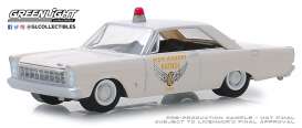 Ford - Custom 1965 white - 1:64 - GreenLight - 42880A - gl42880A | Tom's Modelauto's Ford - Custom 1965 white - 1:64 - GreenLight - 42880A - gl42880A | Tom's Modelauto's