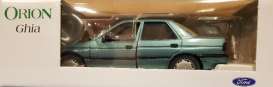 Ford  - Orion Ghia green - 1:24 - Schabak - 10020 - schabak10020gn | Toms Modelautos