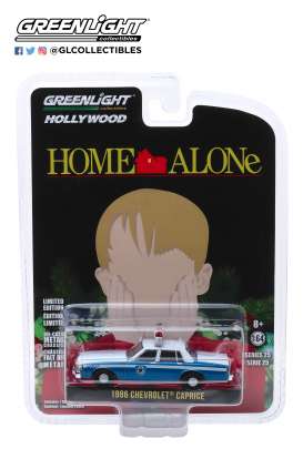 Chevrolet - Caprice 1986 blue/white - 1:64 - GreenLight - 44850E - gl44850E | Tom's Modelauto's Chevrolet - Caprice 1986 blue/white - 1:64 - GreenLight - 44850E - gl44850E | Tom's Modelauto's