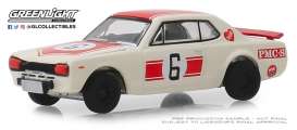 Nissan - Skyline 2000GT 1971 white - 1:64 - GreenLight - 47040B - gl47040B | Tom's Modelauto's Nissan - Skyline 2000GT 1971 white - 1:64 - GreenLight - 47040B - gl47040B | Tom's Modelauto's