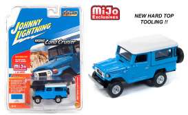 Toyota  - Land Cruiser blue - 1:64 - Johnny Lightning - cp7161 - jlcp7161 | Toms Modelautos