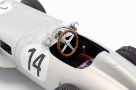 Mercedes Benz  - W196 1955 silver - 1:18 - iScale - 118000000014 - iscale1180014 | Toms Modelautos