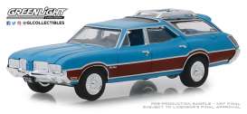 Oldsmobile  - Vista Cruiser 1970 viking blue/wood - 1:64 - GreenLight - 29950D - gl29950D | Toms Modelautos