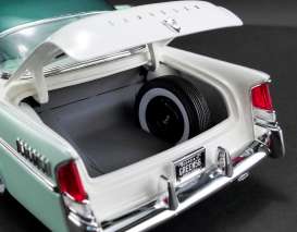 Chrysler  - New Yorker  1956 green/white - 1:18 - Acme Diecast - 1809003 - acme1809003 | Toms Modelautos