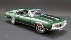 Oldsmobile  - 444 W30 1970 green/black - 1:18 - Acme Diecast - A1805612 - acme1805612 | Toms Modelautos