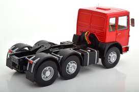 MAN  - 16304 F7 1972 red - 1:18 - Road Kings - 180053 - rk180053 | Toms Modelautos