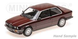 BMW  - 323I 1982 red - 1:18 - Minichamps - 155026007 - mc155026007 | Toms Modelautos