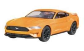 Ford  - Mustang GT 2018 orange - 1:25 - Revell - Germany - 1996 - revell11996 | Toms Modelautos