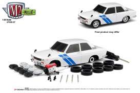 Datsun - 510 1970 white/blue - 1:24 - M2 Machines - 47000-07A - M2-47000-07A | Tom's Modelauto's Datsun - 510 1970 white/blue - 1:24 - M2 Machines - 47000-07A - M2-47000-07A | Tom's Modelauto's