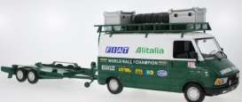 Fiat  - 242 1979 white/green - 1:18 - IXO Models - rmc027WX - ixrmc027WX | Toms Modelautos