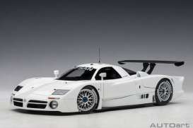 Nissan  - white - 1:18 - AutoArt - 89877 - autoart89877 | Toms Modelautos