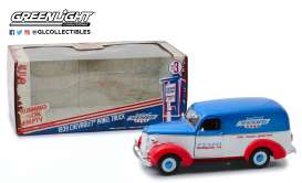 Chevrolet  - Panel Truck 1939 red/white/blue - 1:24 - GreenLight - 85041 - gl85041 | Toms Modelautos
