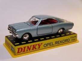 Opel - Rekord 3 blue - 1:43 - Magazine Models - 2267028 - magDT2267028 | Toms Modelautos Opel - Rekord 3 blue - 1:43 - Magazine Models - 2267028 - magDT2267028 | Toms Modelautos