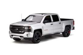 Chevrolet  - Silverado 2018 silver - 1:18 - GT Spirit - 785 - GT785 | Toms Modelautos